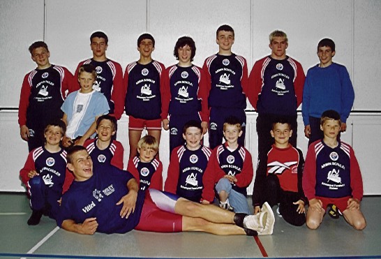 mannschaft-550.jpg